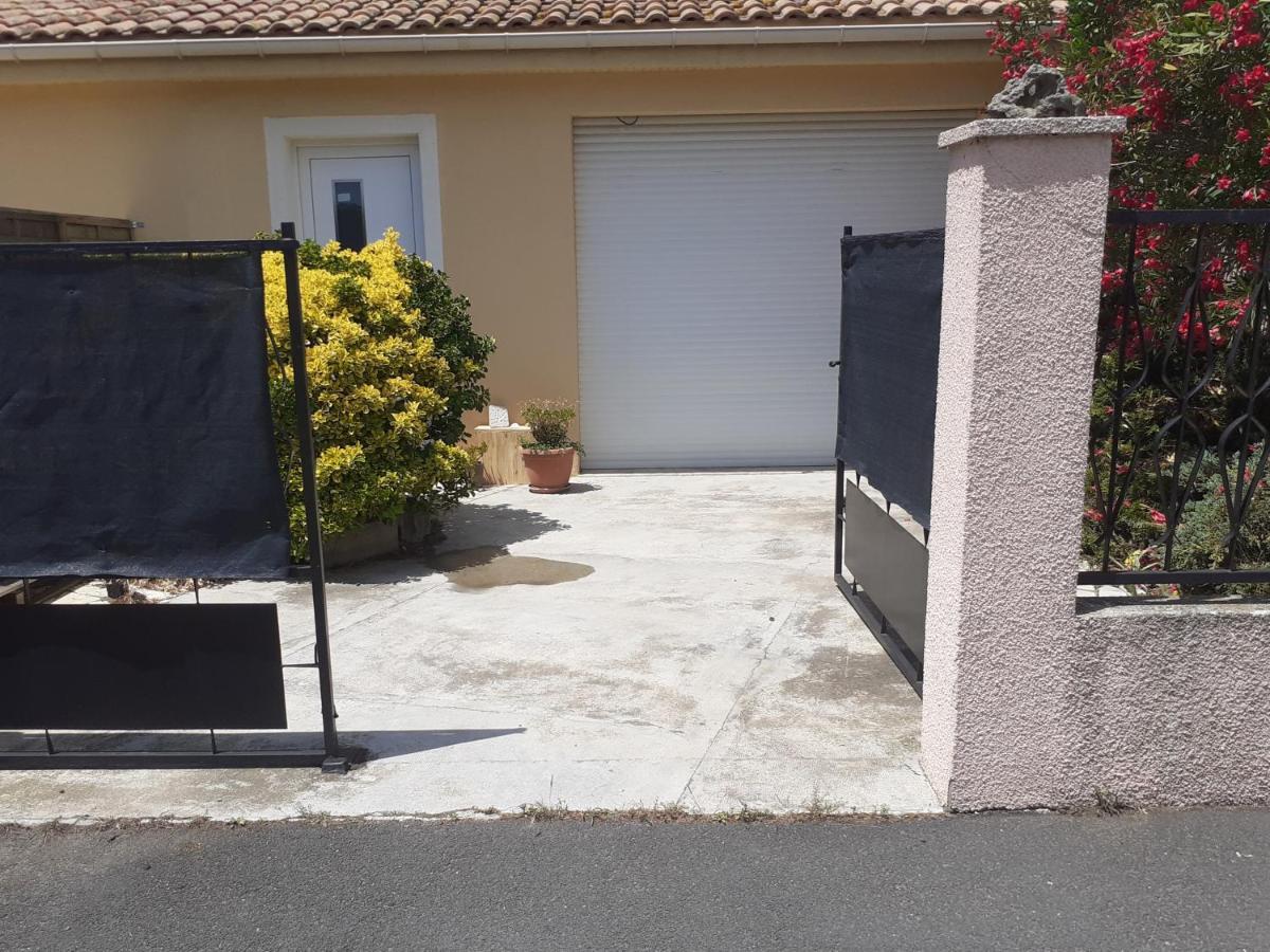 Loft Avec Clim, Parking Et Jardin Proche De La Mer Villa Sauvian Exterior photo